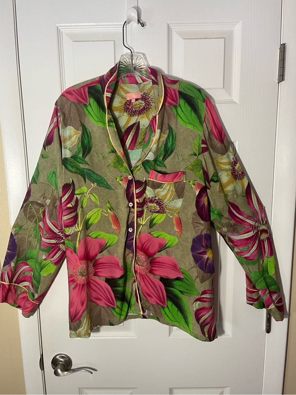 POWDER super soft oversized floral botanical long sleeve pajama top pink green L